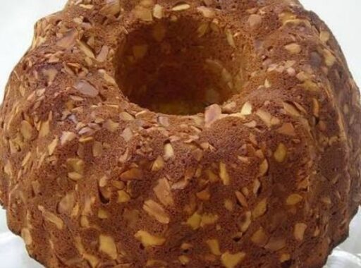 BADEMLİ KEK